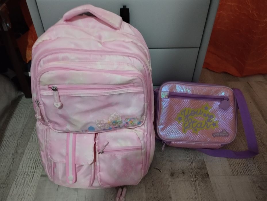 Mochila e lancheira escolar