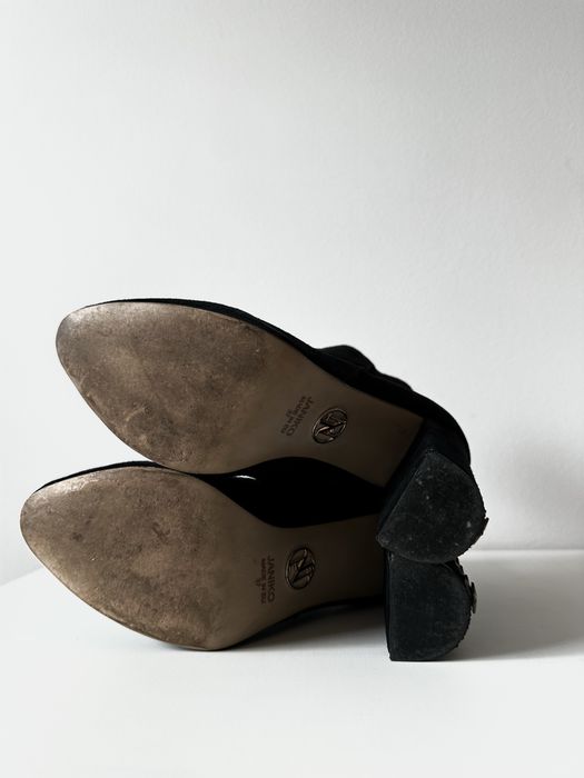 Botas salto em bloco em camurça pretas Janiko