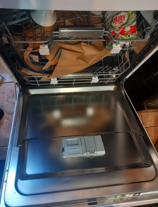 Máquina Lava Louça