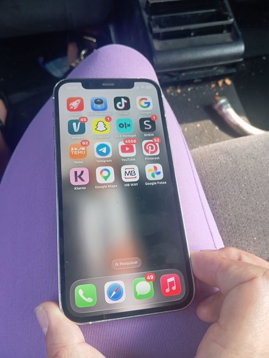 Iphone 12 pro  em otimo estado