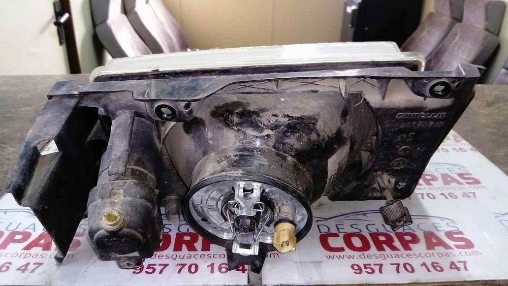 FAROL ESQUERDO FIAT SCUDO FURGÃO 2002 -50804