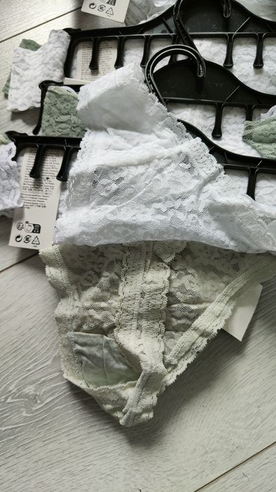 Mega Paka Stringi H&M rozm.M 75szt.