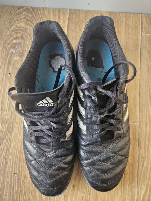 Бутси (сороконіжки) Adidas