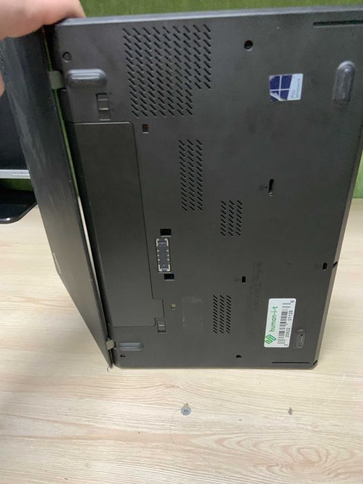 Ноутбук Lenovo ThinkPad T440 14 IPS/i5-4300u/4GB/120SSD/Intel HD