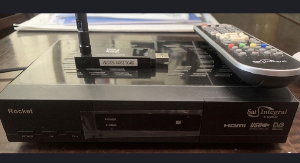 Тюнер Rocket 1223 HD -комплект