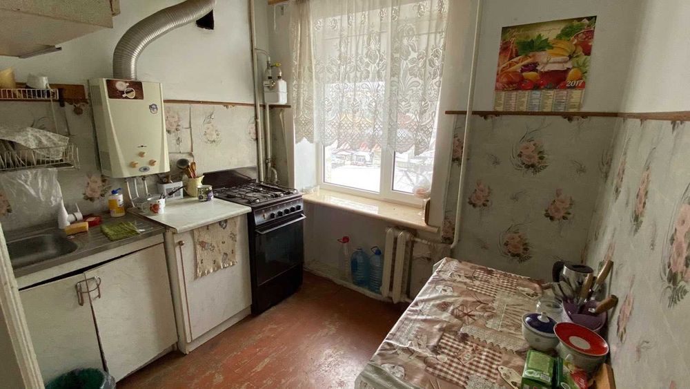 Продам теплу 3-кімнатну кватриру в Центрі, можна по сертифікату!!! Н1