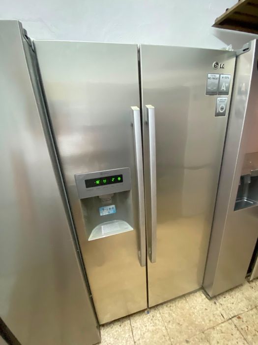 Frigorifico LG semi novo