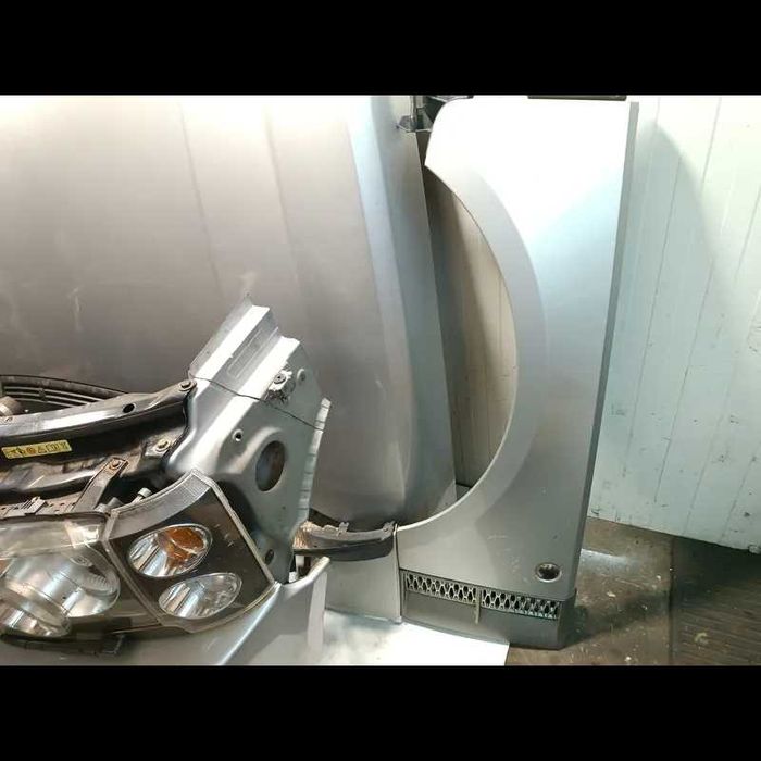 2004 Land Rover Range Rover комлект переда  бампер фара капот в сборе