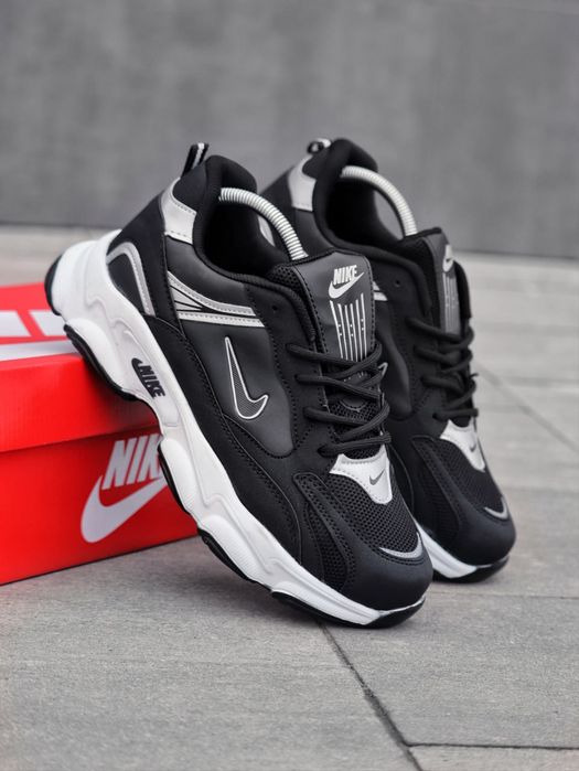 Кросівки Кроссовки Nike Black White Чёрный Белый Чорний Білий Кросовки демісезон
