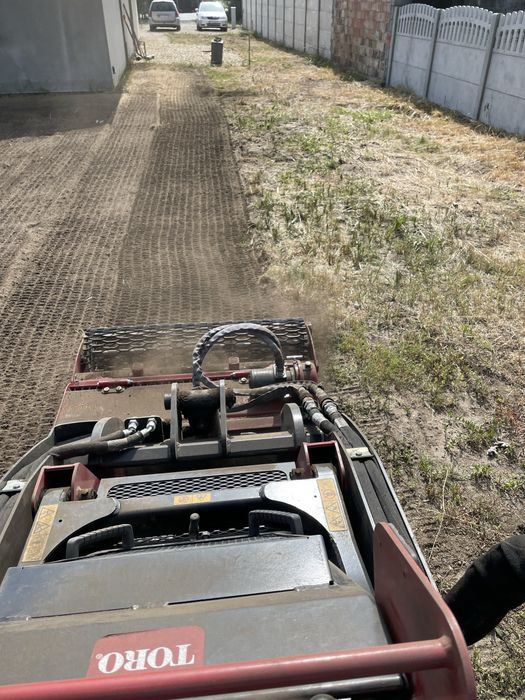 Toro dingo tx1000 z łyżką miniładowarka