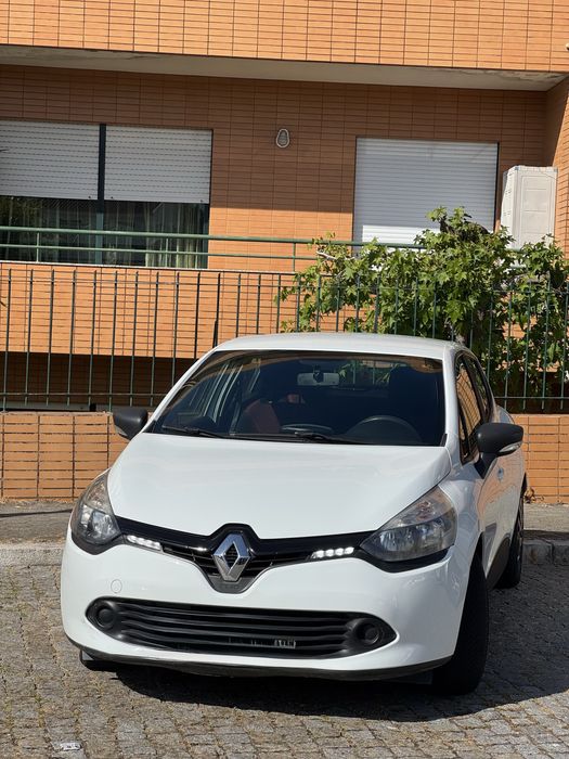 Renault clio 120 mil quilometros