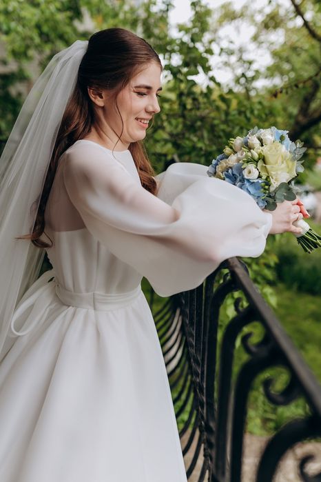 Весільна   сукня