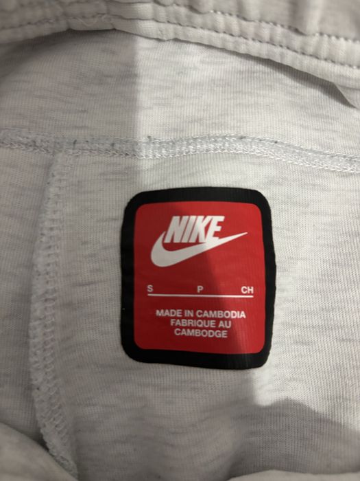 Nike tech fleece spodnie