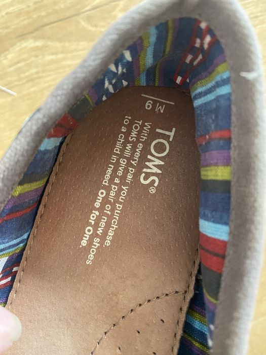 Toms tenisówki 41/42