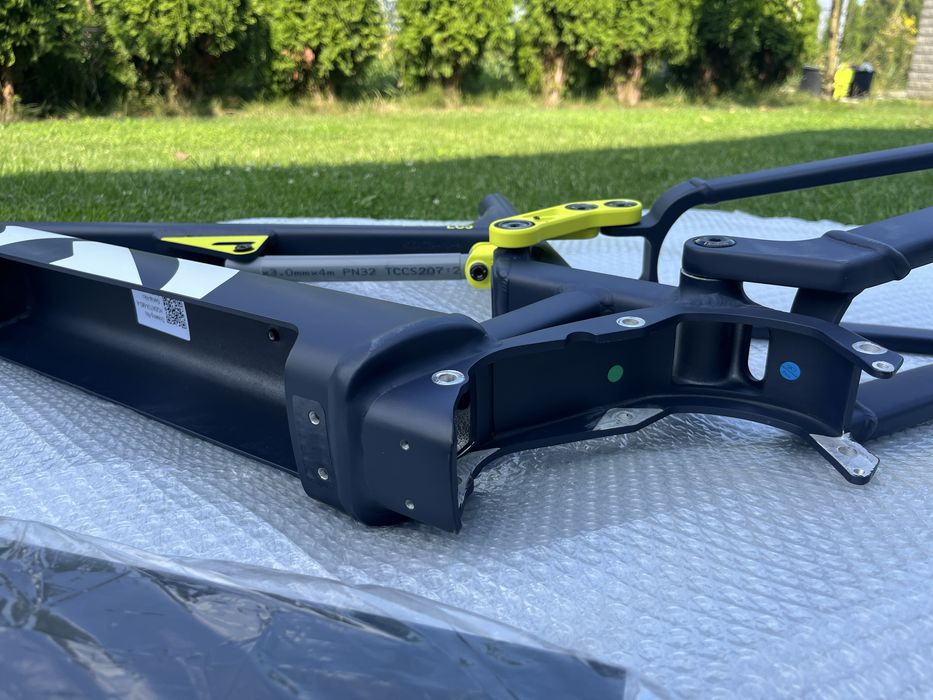 Rama E-bike Husqvarna LC3 full pod shimano lub bosch gen4 roz S