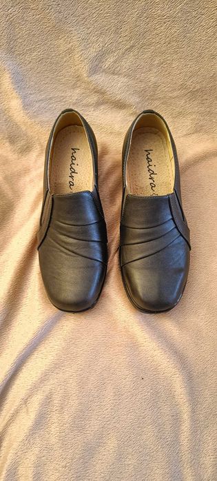 Damskie buty platformowe, skórzane. Rozmiar 37. Bardzo lekkie.