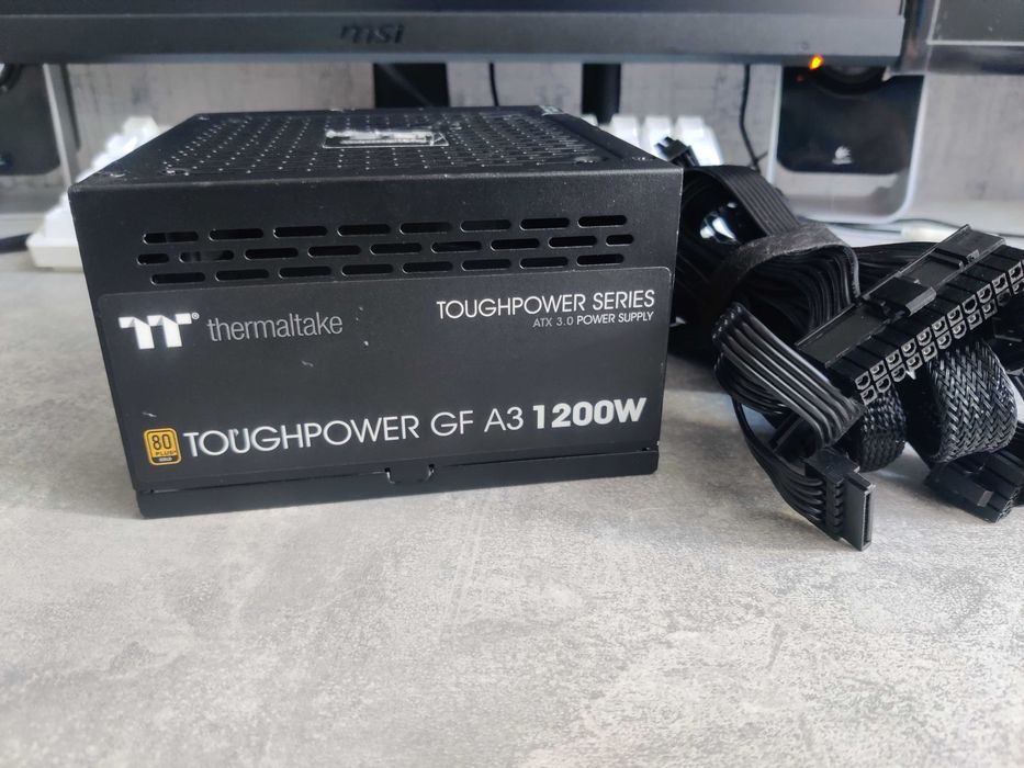 Thermaltake GF A3 1200W Gold | Потужний блок живлення