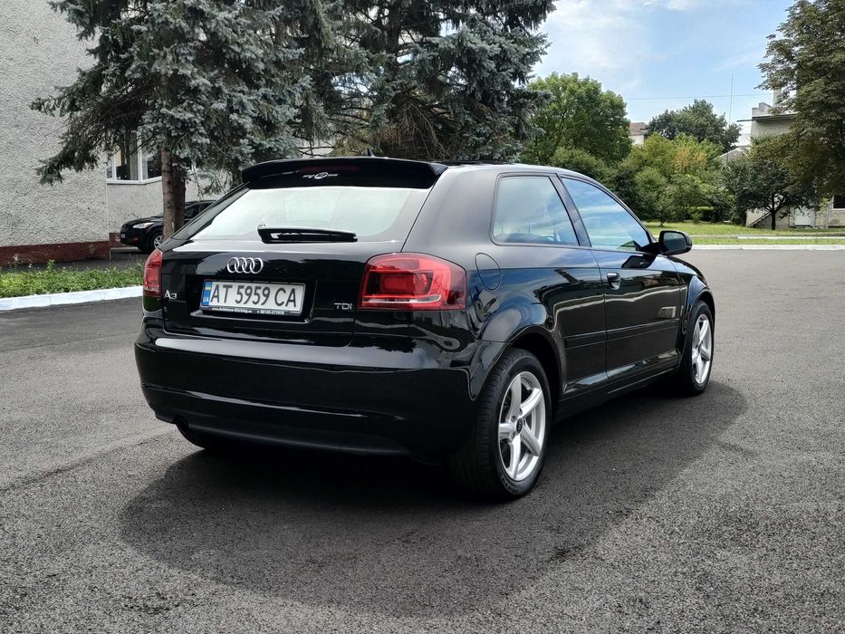 Audi A3 (8P) Attraction 2.0 TDI 140HP DPF