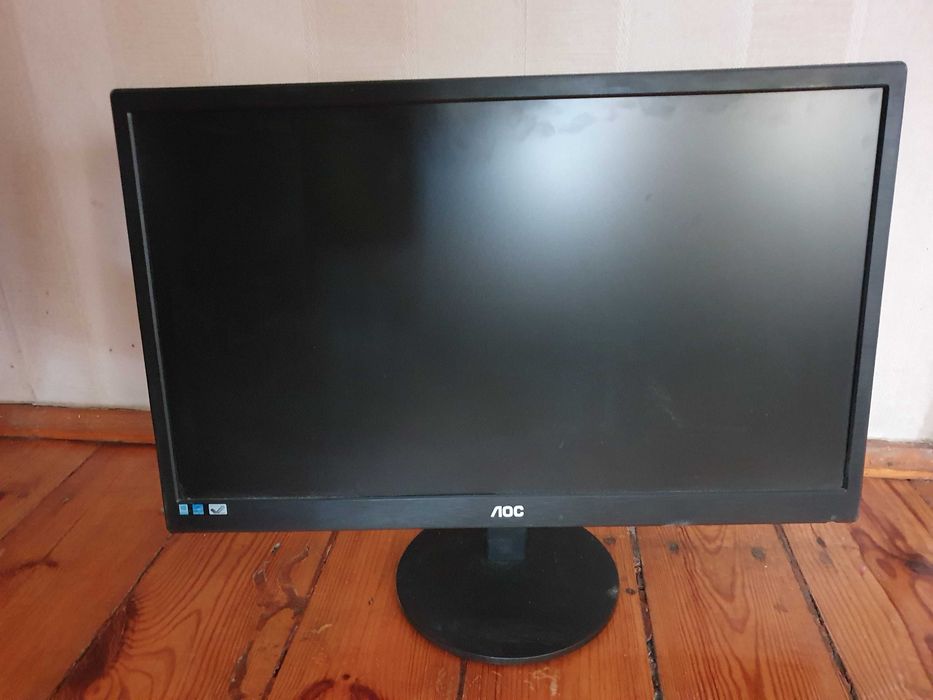 Monitor  AOC  21"