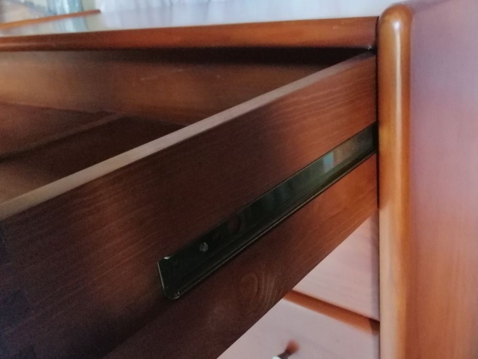 CÓMODA Em Madeira Maciça + Oferta