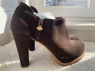 Botins de Salto Alto Zilian — Nº 39