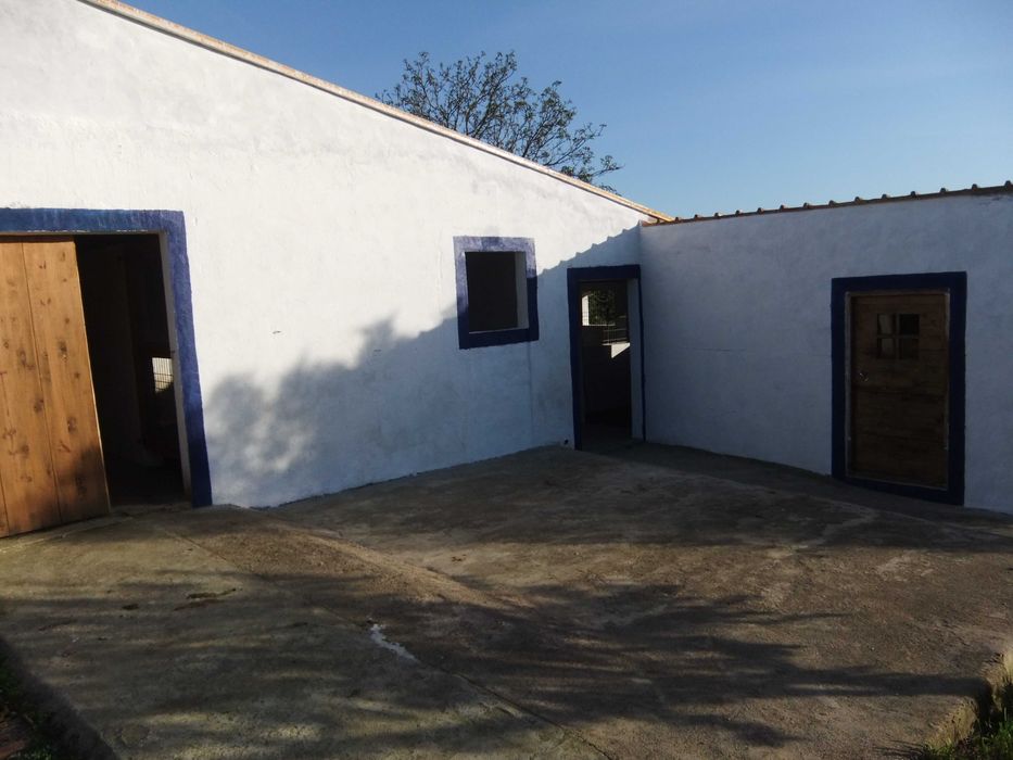 Cavalos a penso/Livery Yard (PT/EN)