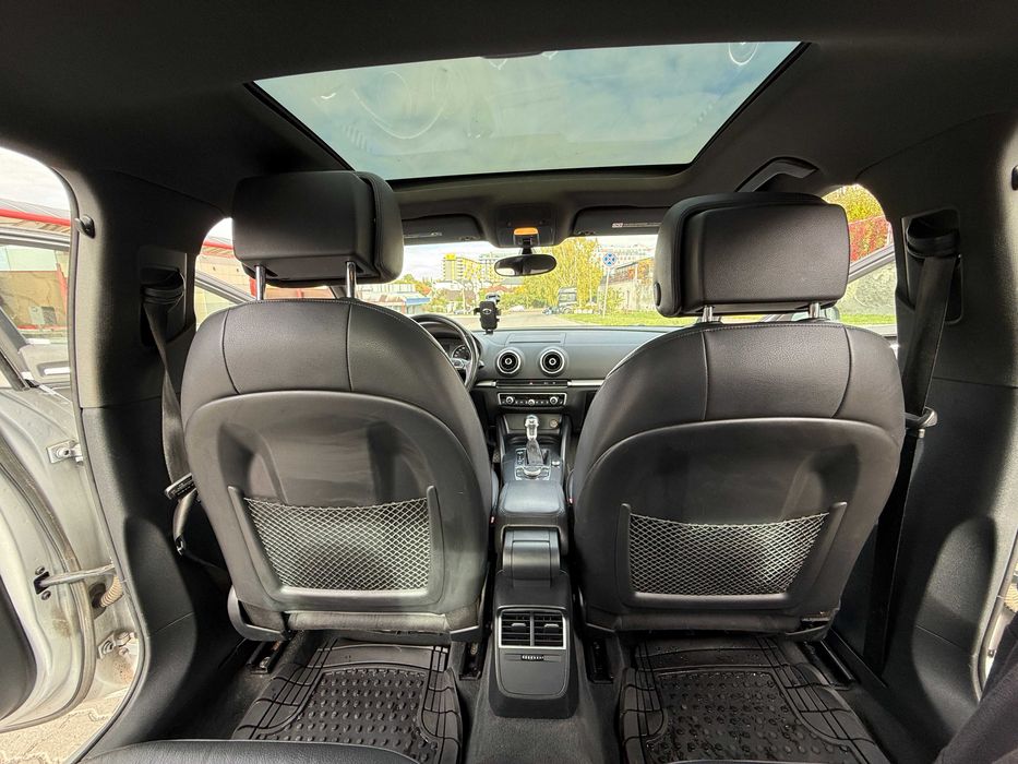 продаж авто Audi A3 2014