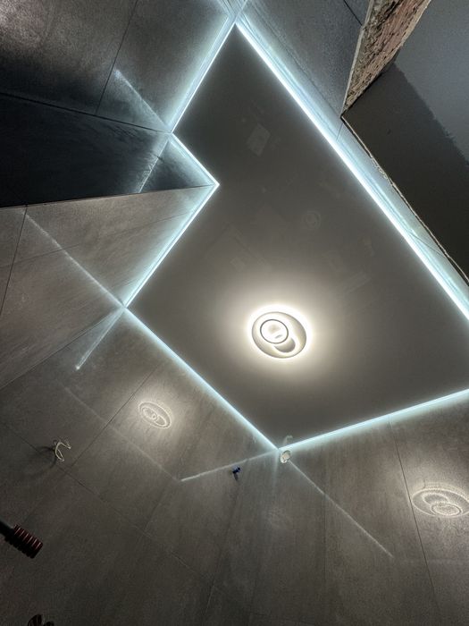 Натяжні стелі.