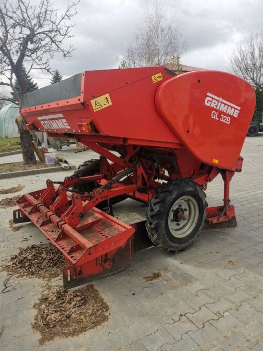 Sadzarka do ziemniaków Grimme GL32B 2002