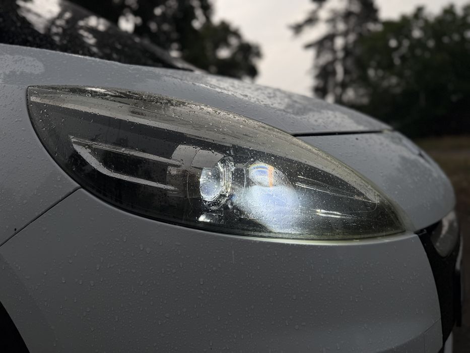 RENAULT MEGANE SCENIC  2012 р.в, рест к9к на механ-6