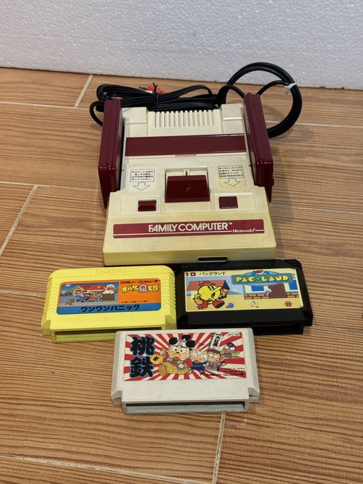 Consola Nintendo Famicom