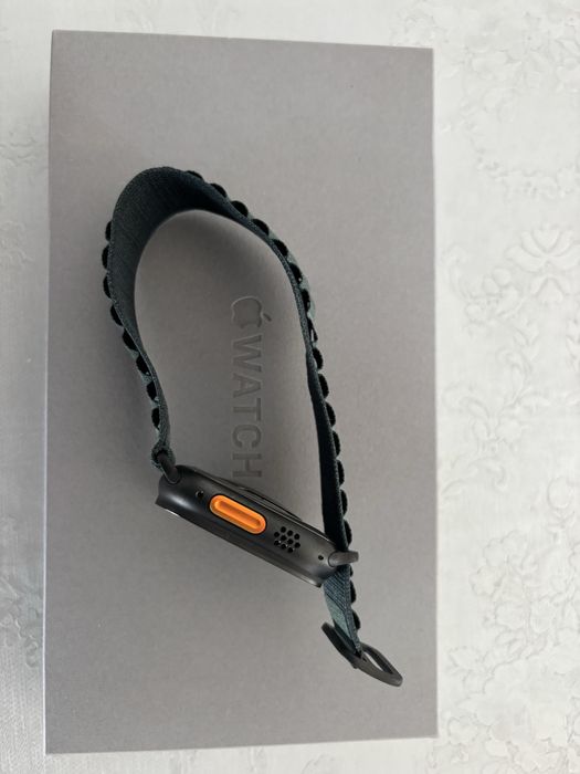 Apple Watch Ultra 2 com fatura