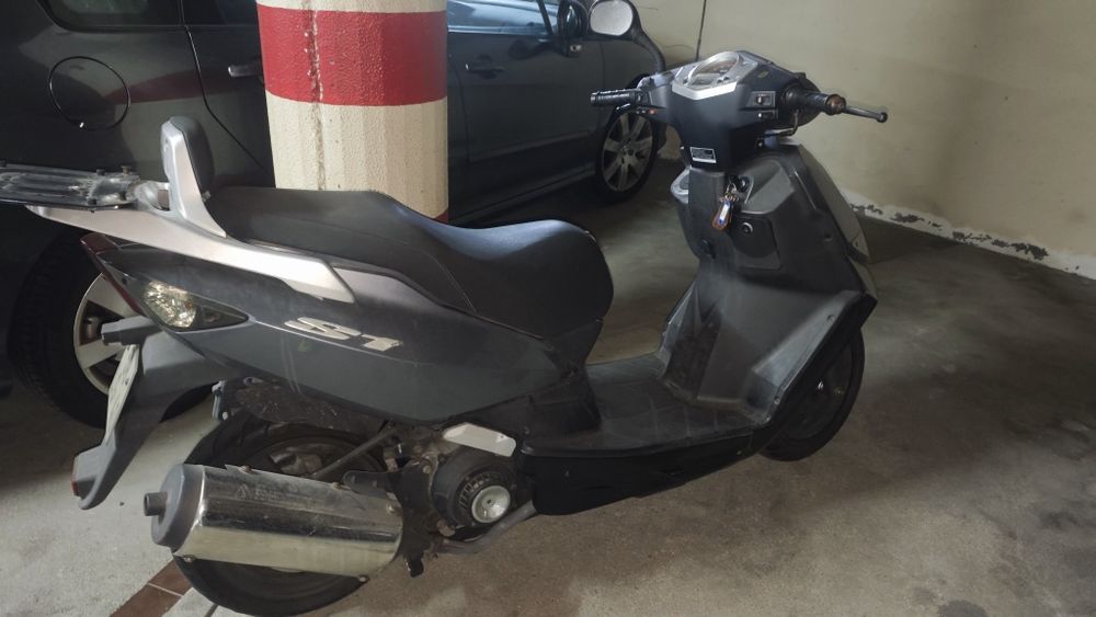 Mota / Scooter Daelim S1 125cc