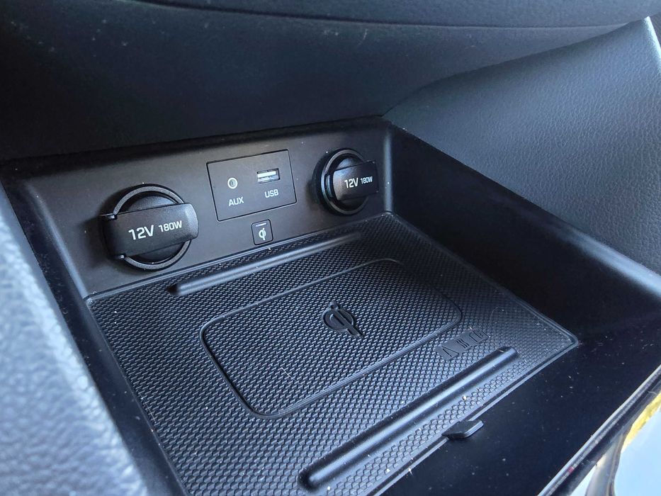 Hyundai Ioniq 1.6 Hybrid - Adaptado para condução especial (posso retirar o dispositivo)