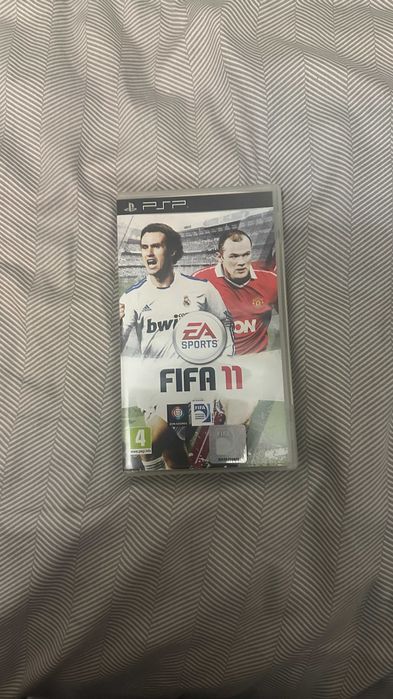 PSP Sony (PSP-3000) + carregador original – bateria nova instalada