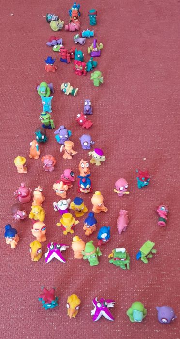 Zomlings, carros e casas