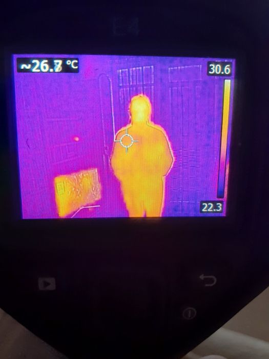 Тепловізор Flir E4