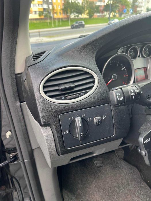 Ford Focus 2008 универсал