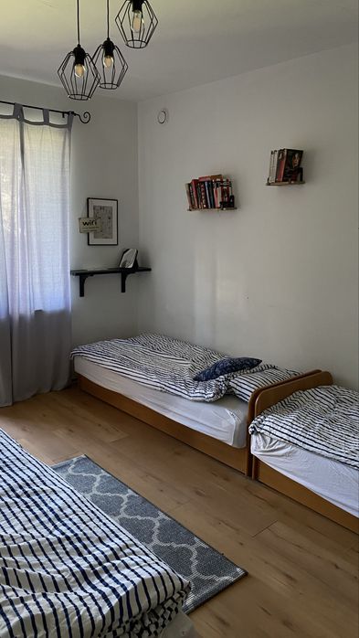 Klimatyczna kawalerka z tarasem w sercu Helu