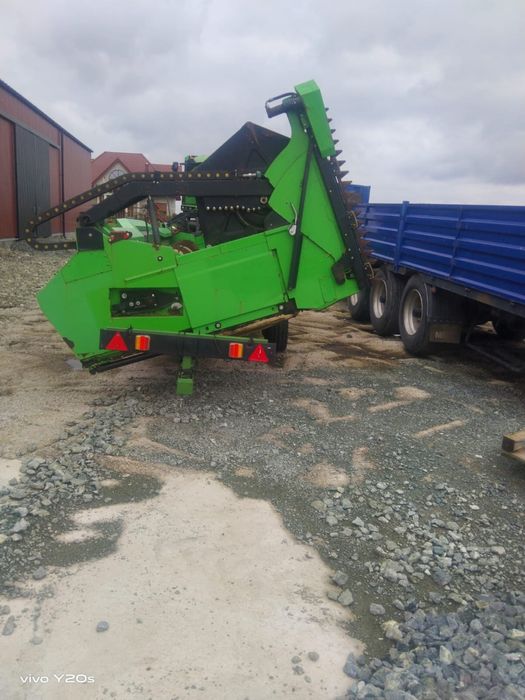 Heder zbożowy Biso z wózkiem