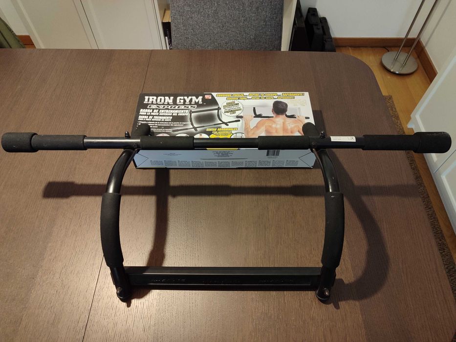 Iron Gym Express Pull-Up Bar457025523213946880