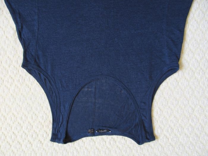 Продам темно-синию майку Esmara легкое б/у