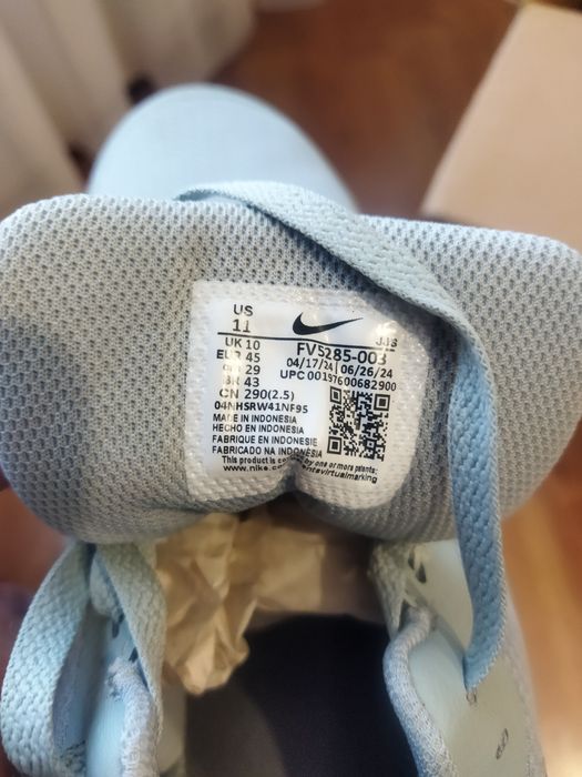 Продам кросівки Nike FV5285-003