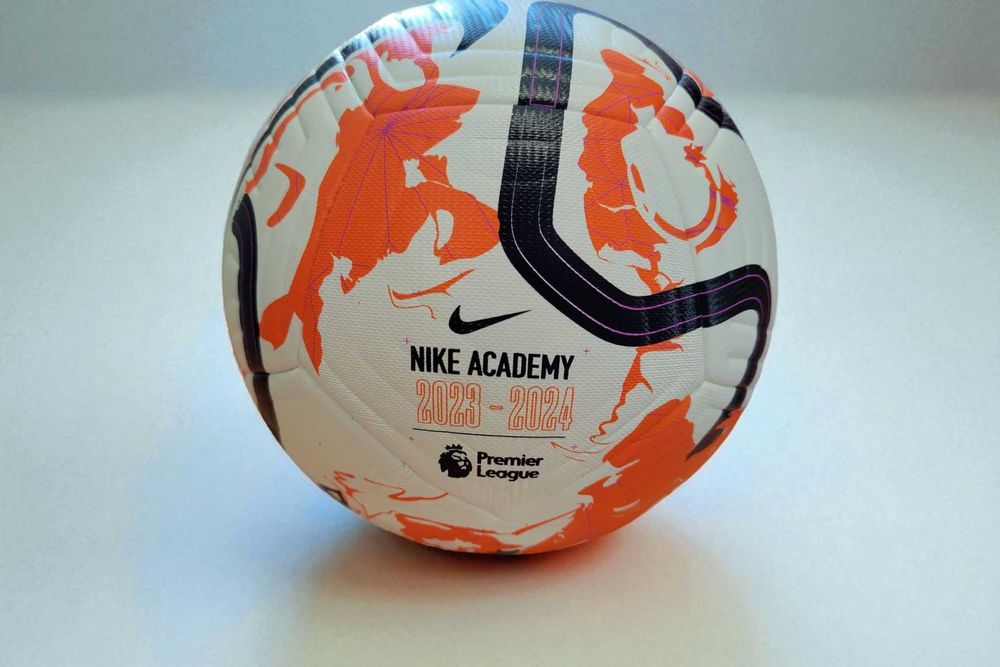 М'яч футбольний NIKE ACADEMY Термошов, 5 розмір, РОЗПРОДАЖ