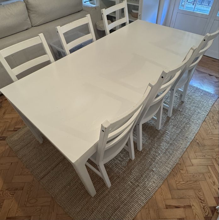 Mesa de sala + 6 cadeiras Ikea - BOM ESTADO!