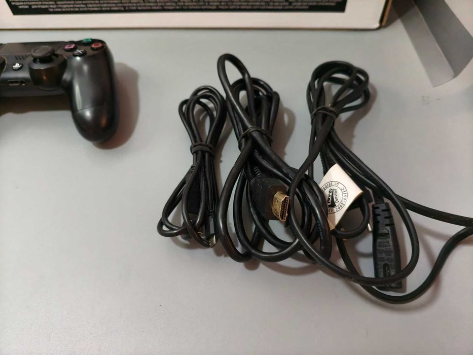 Playstation 4 Slim