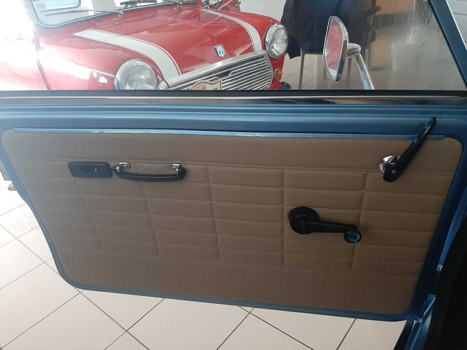 Aluguer de Mini Morris para Casamentos