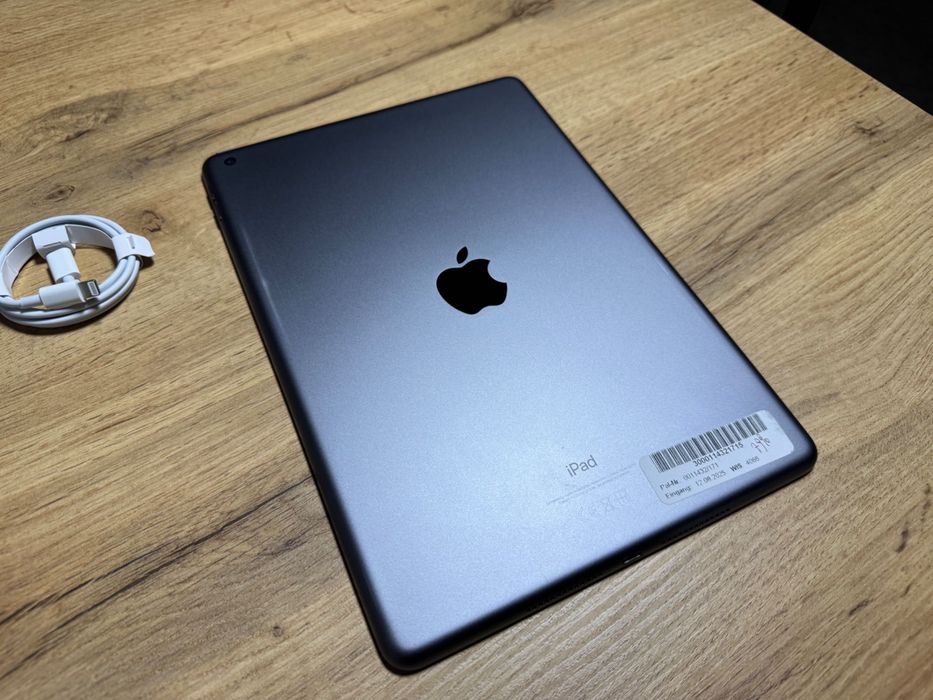 Apple iPad 7 gen, 10.2" Wifi, Space Grey - bardzo dobry - FV marża - 1715