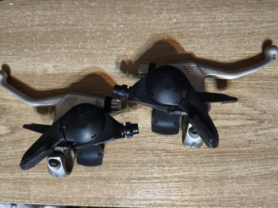 Продам моноблоки shimano deore 3 на 9