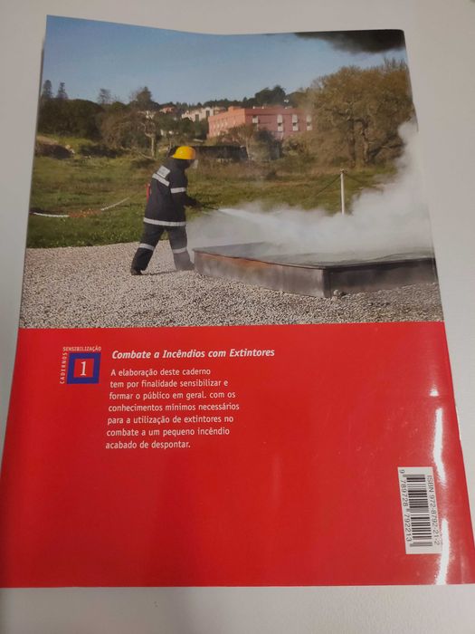 Conjunto de Cadernos de combate a Incêndios com Extintores